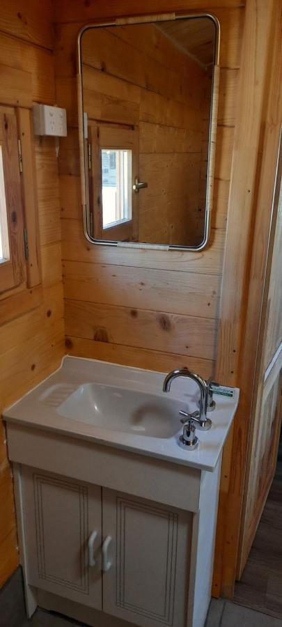 Churchill Cabin マリーボロー エクステリア 写真