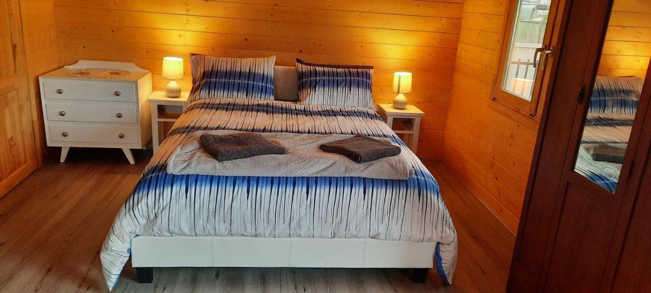 Churchill Cabin マリーボロー エクステリア 写真